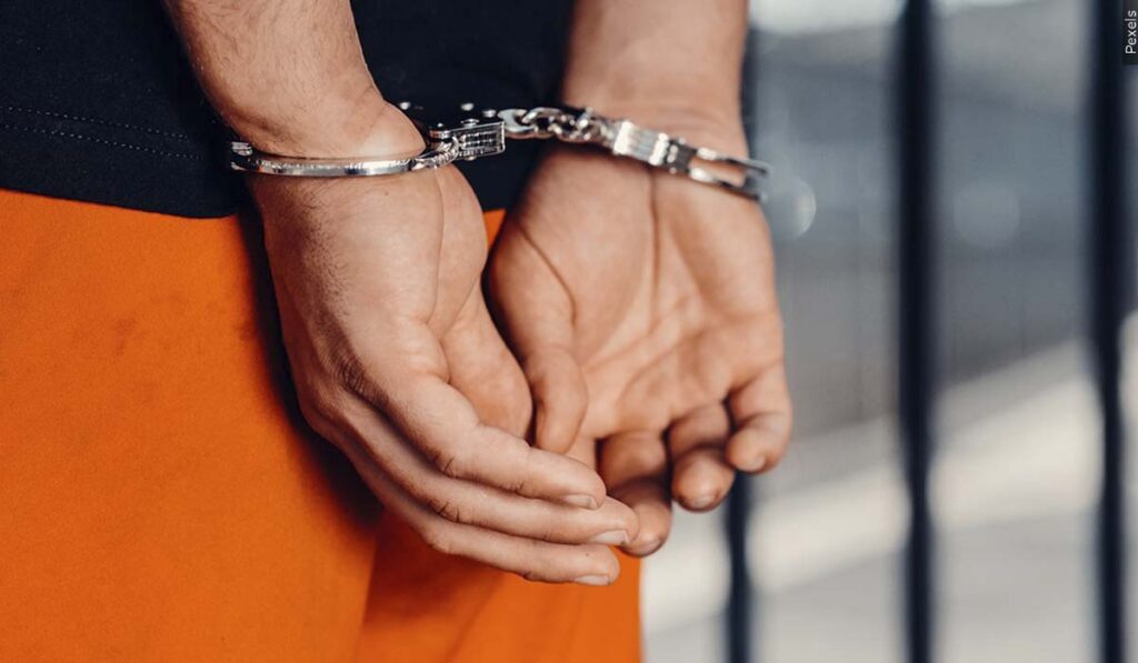 Detienen conductor de transporte compartido acusado de agredir sexualmente a pasajera en San Diego