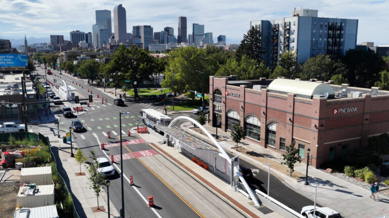 RTD comenzará a utilizar carriles exclusivos para autobuses en East Colfax