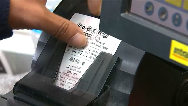 Powerball vuelve a acercarse a los 500 millones de dólares