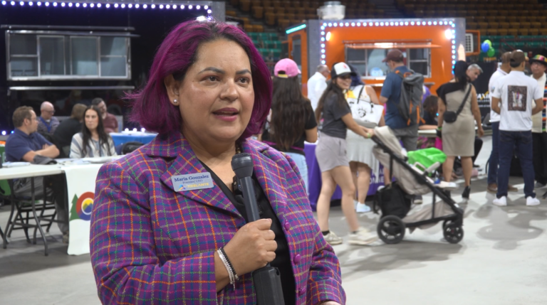 Gobernador Polis nombra a María González como representante del Distrito 32 de Colorado
