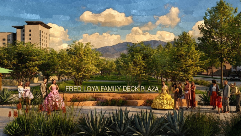 “Fred Loya Family Deck Plaza” tras una donación de 20 millones de dólares